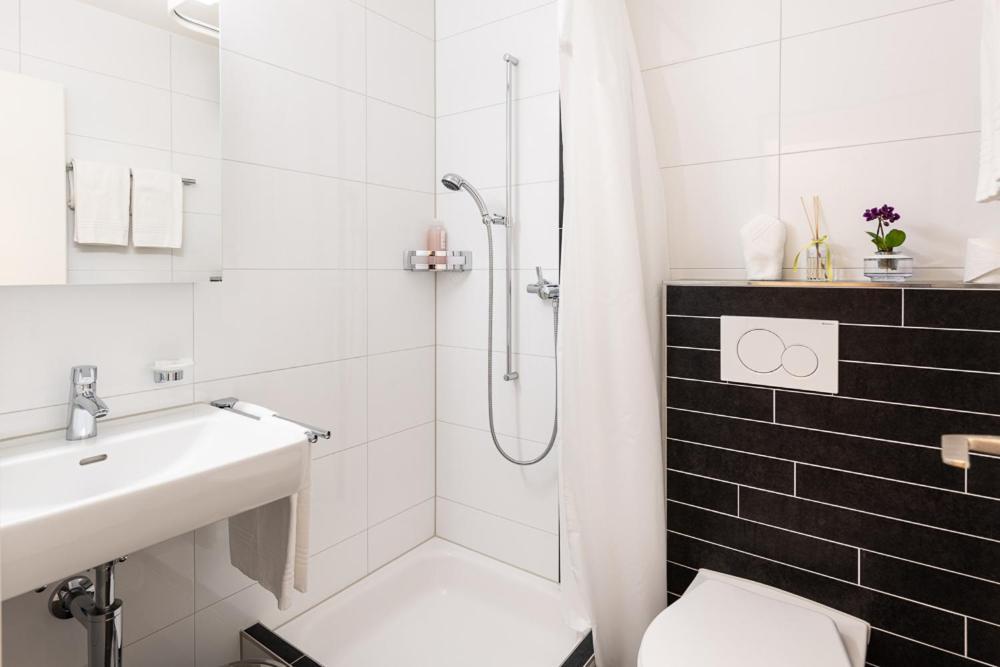Noah Hotel Ruti  Zewnętrze zdjęcie
